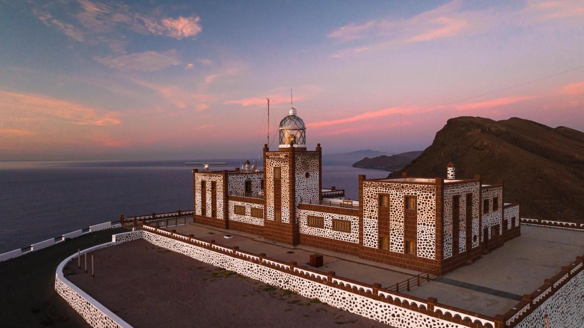 Casa Amaya - Spacious House With Pool, Large Garden, Bbq, 2 Terraces, And Ideal Location Эль-Чарко Экстерьер фото