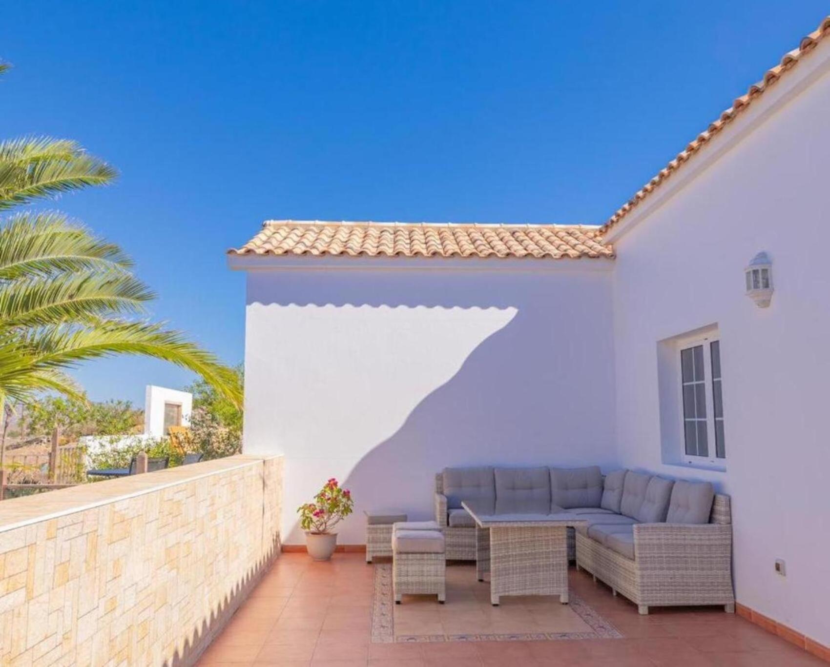 Casa Amaya - Spacious House With Pool, Large Garden, Bbq, 2 Terraces, And Ideal Location Эль-Чарко Экстерьер фото